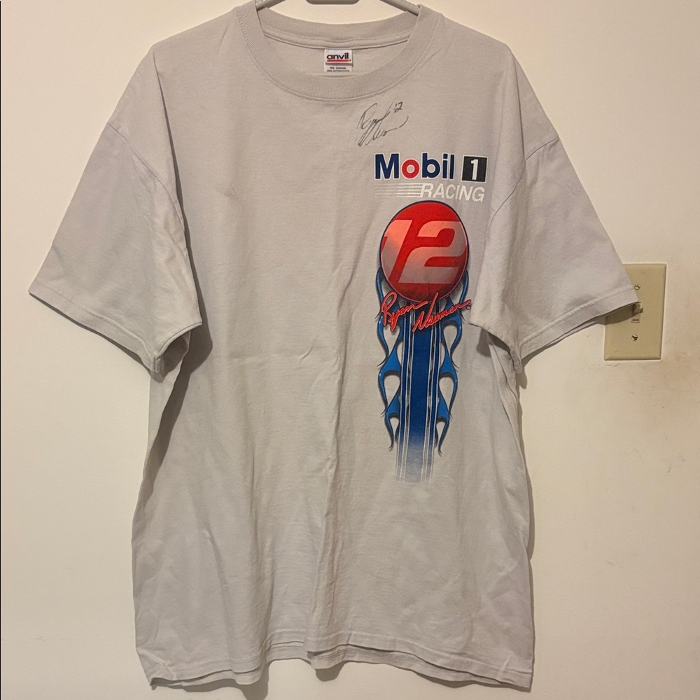 Autographed Ryan Newman Mobil Racing Gray T-Shirt Men’s sz XL